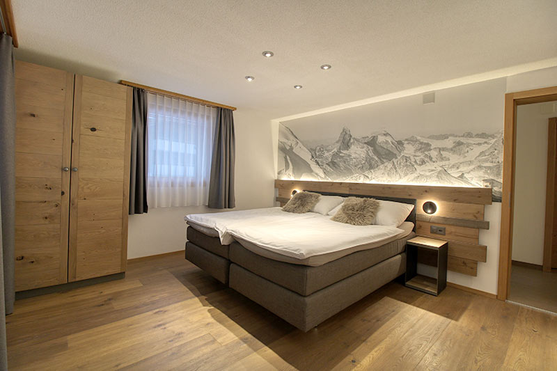 Appartement de vacances Matterhorngruss - chambre double rez-de-chausse